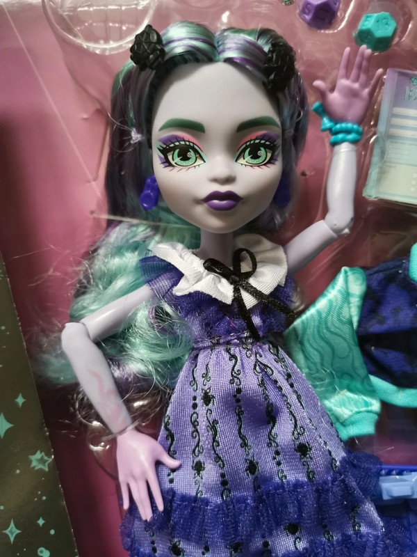 Monster High Fearbook Twyla - 2