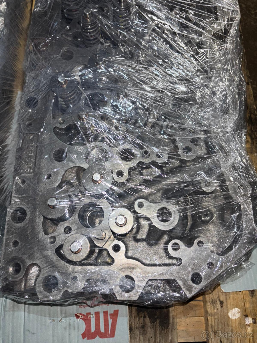 Repasovaná hlava motoru DAF XF 106 480 - 2