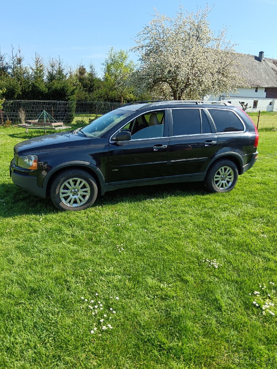 Volvo XC90 - 2