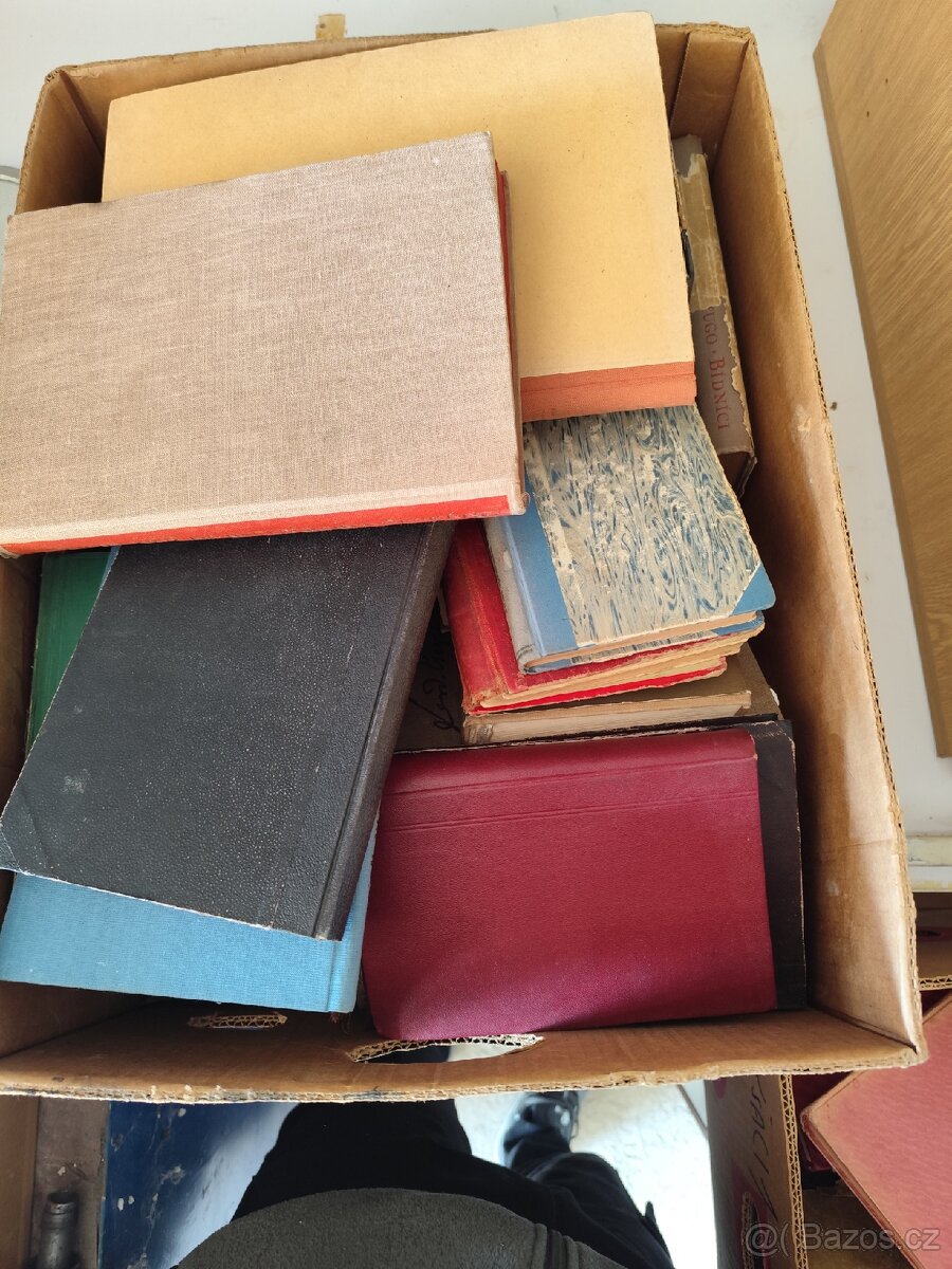 Staré knihy - 2
