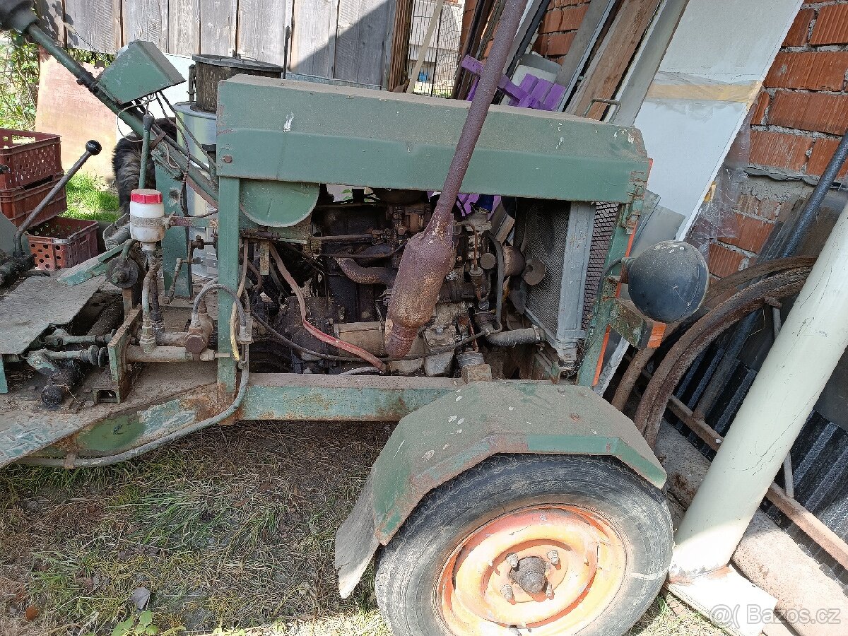 Traktor domácí výroby - 2