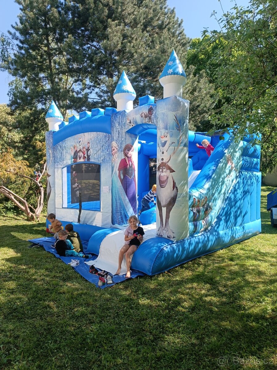 Profi Skákací hrad 5x4 metry - 2