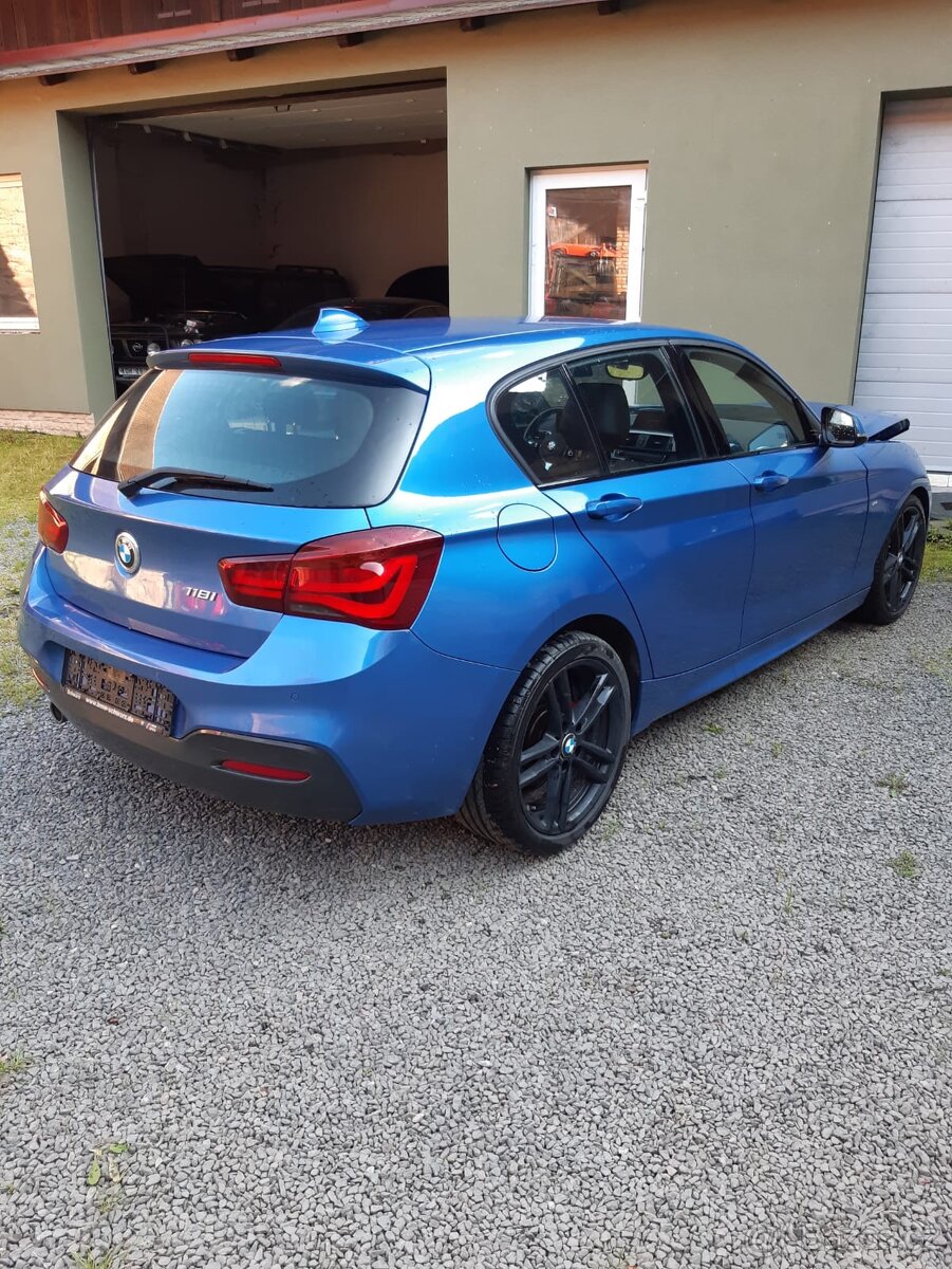BMW Řada 1 118i - 2
