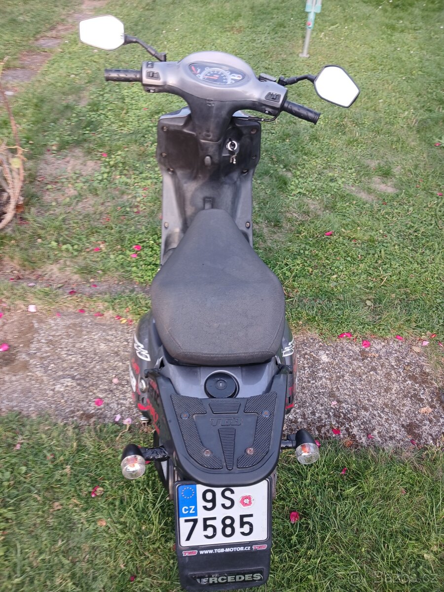 skůtr TGB 50 - 2
