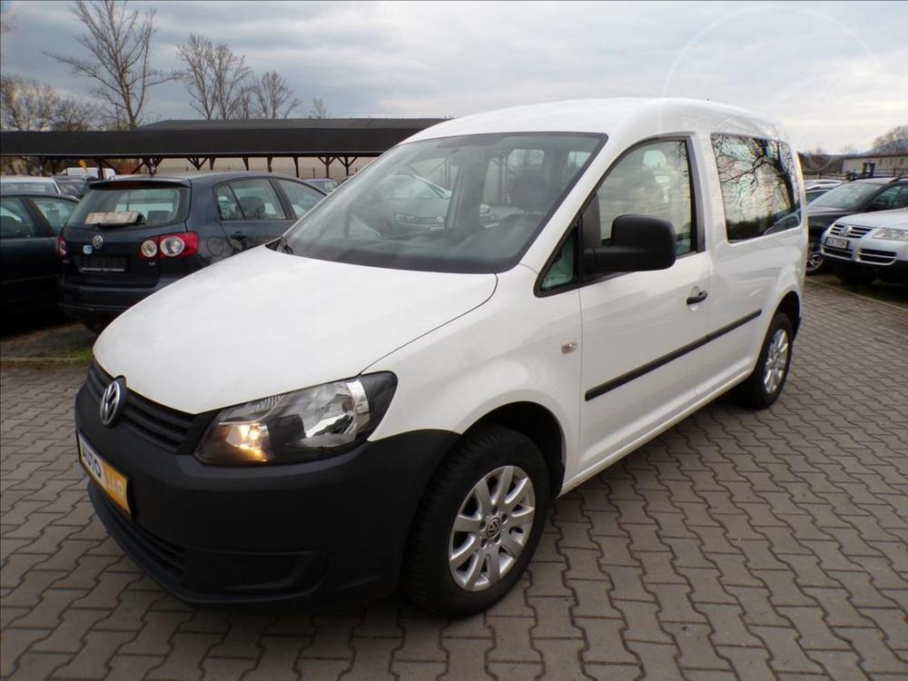 Volkswagen Caddy 1,6 TDI TAŽNÉ ZAŘÍZENÍ - 2