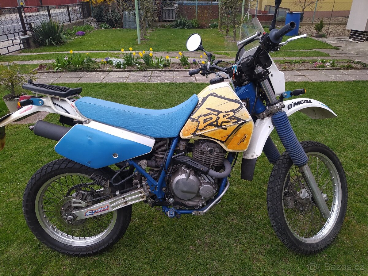SUZUKI DR 350S