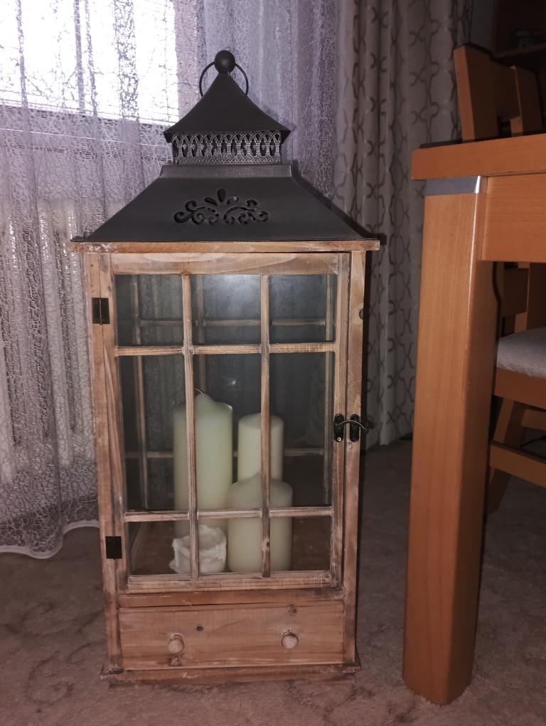 Krásná velká dřevěná zahradní lucerna s šuplíkem. - 2