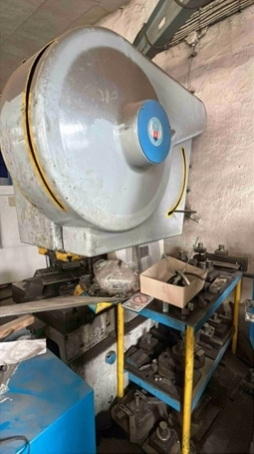 Excentrický lis LEN 63 C vyrobený v roce 1988 - 2