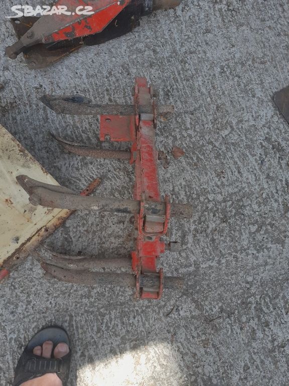 Prodám kultivátor k malotraktorům tera vari viz fota - 2