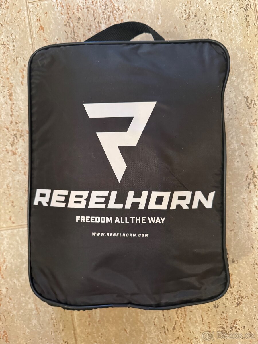 Plachta na motorku - 2