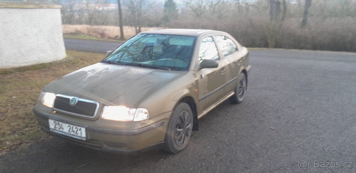 Skoda octavia 1.6 mpi - 2