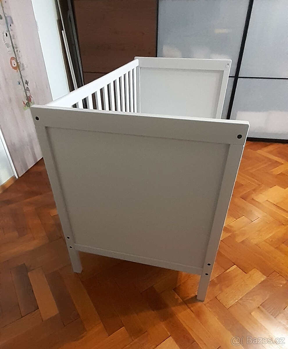 Rostoucí dětská postýlka Ikea vč. matrace a příslušenství - 2