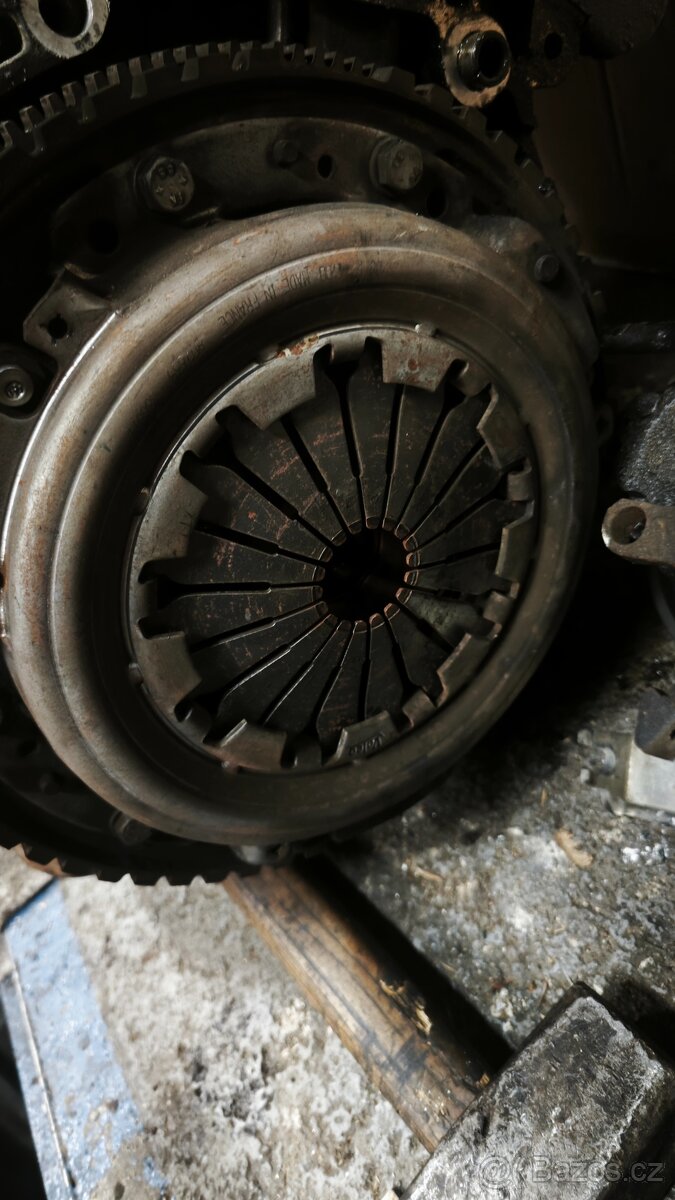 Motor peugeot 406 - 2