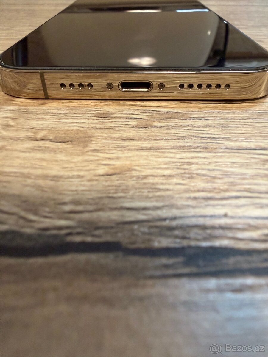 iPhone 13 Pro Max zlatý 128 GB - 2