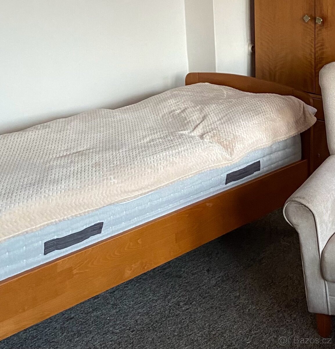 Postel - masiv - 2