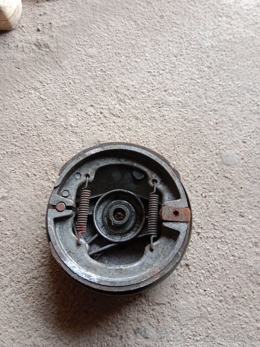 Brzdový štít Jawa pionýr - 2