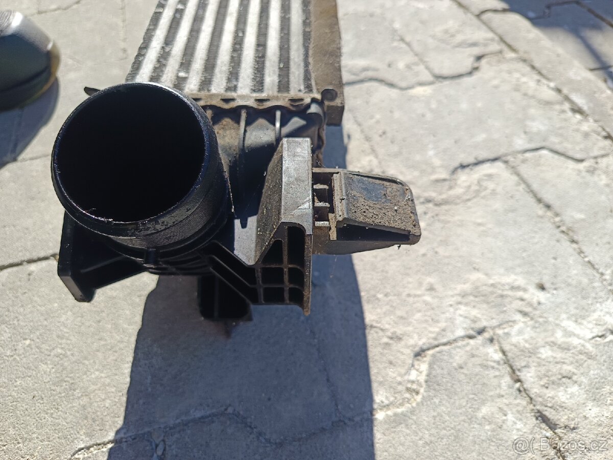 Intercoler na boxer,jumper 2.0 nebo 2.2 hdi - 2