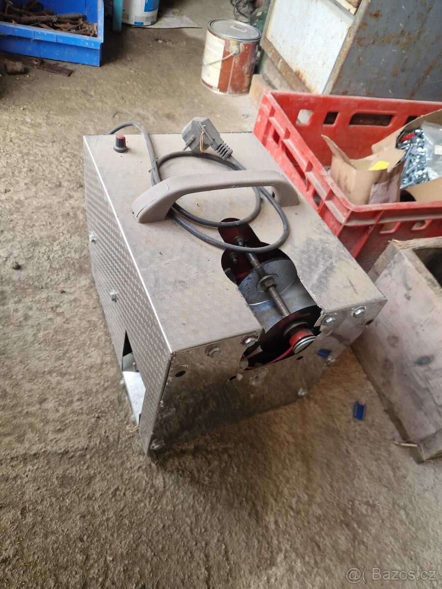 Udělování stroj česneku - 2