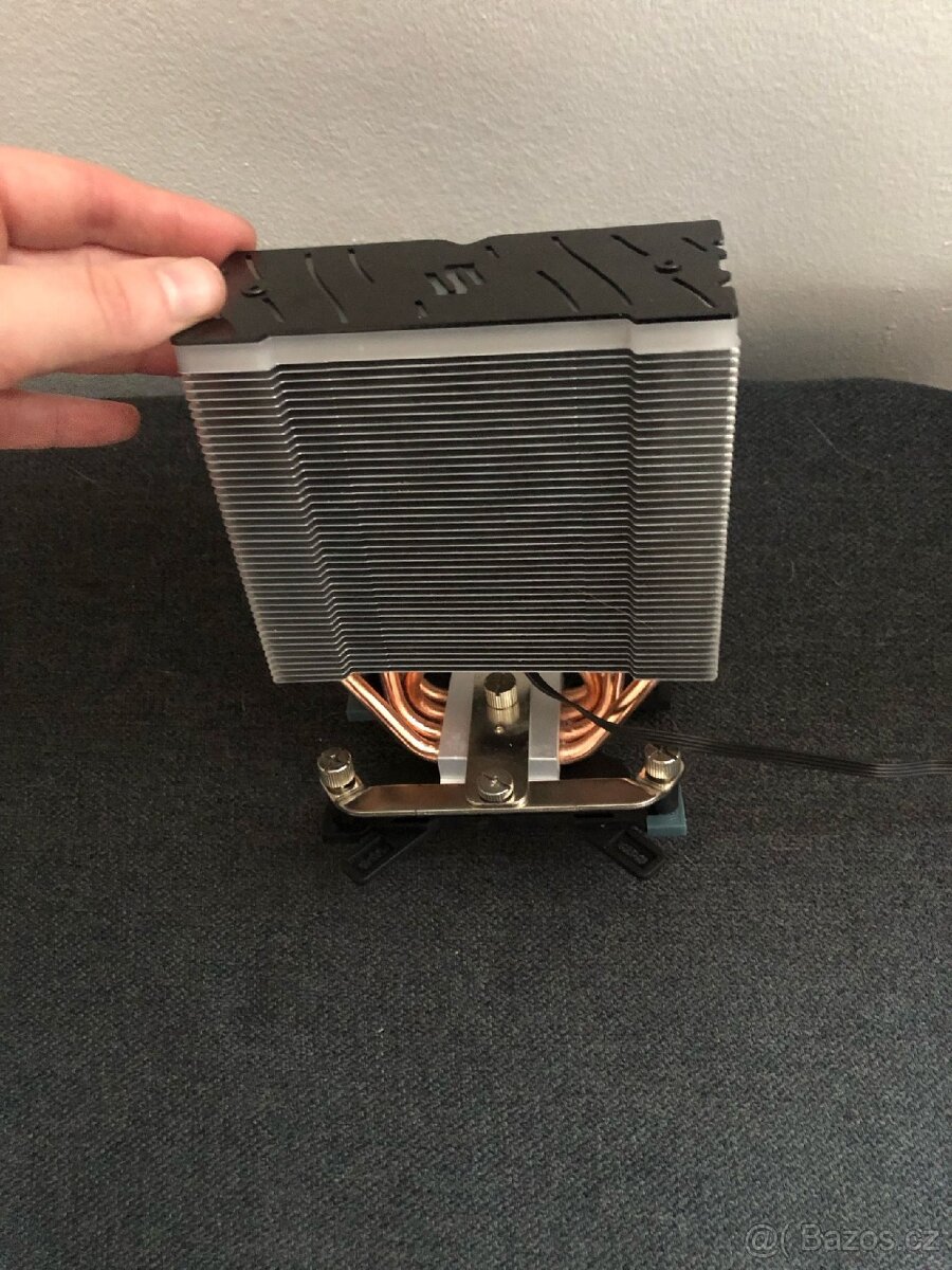 AMD Ryzen 5 1600X + chladič - 2