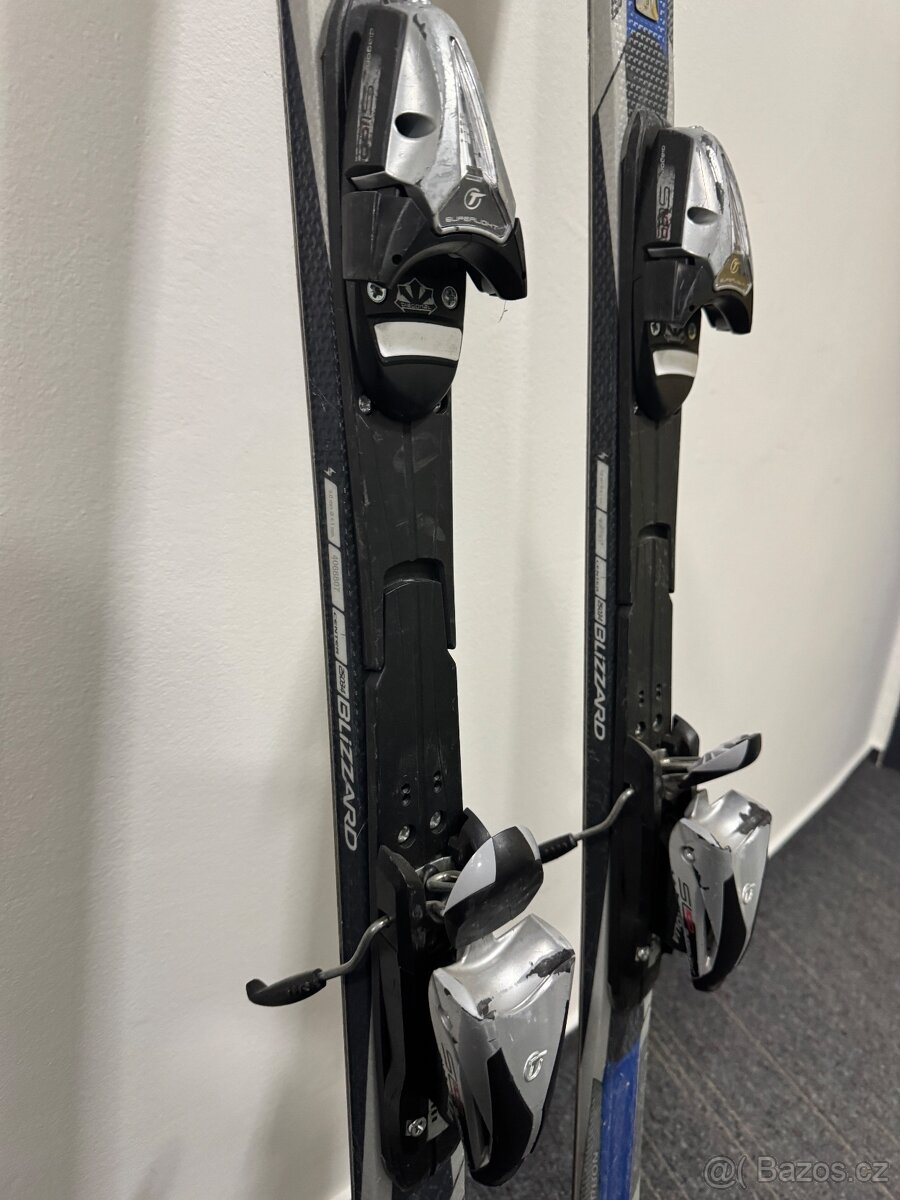 Prodám Lyže - 2