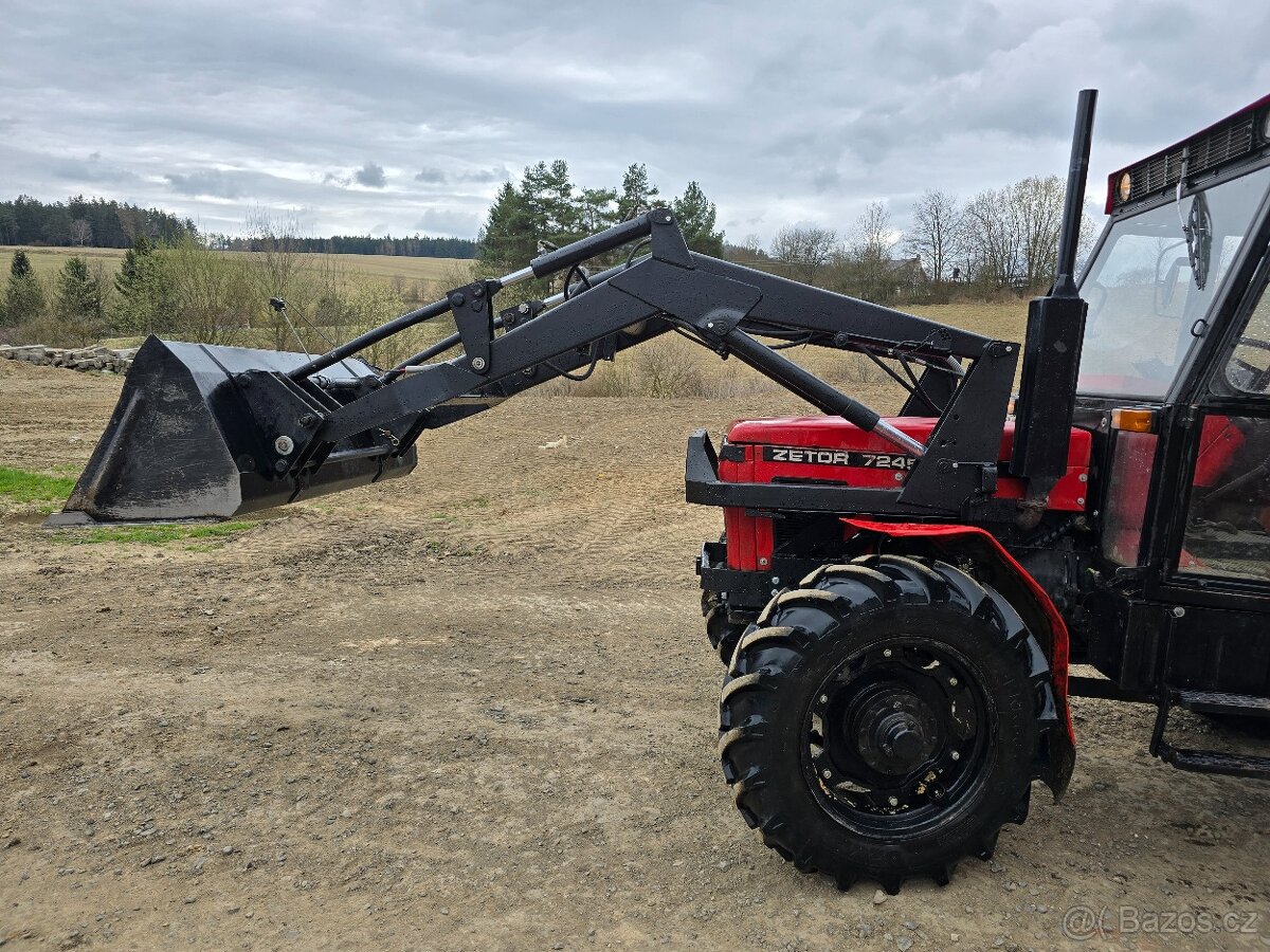 Čelní nakladač na traktor - 2