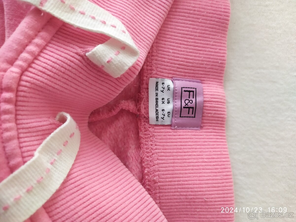 Dívčí tepláky 6-7 let zn.F&F - 2