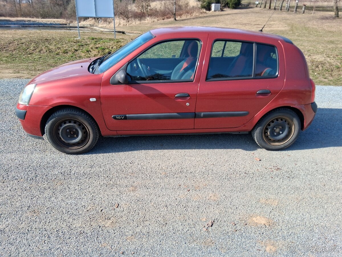 Renault clio - 2