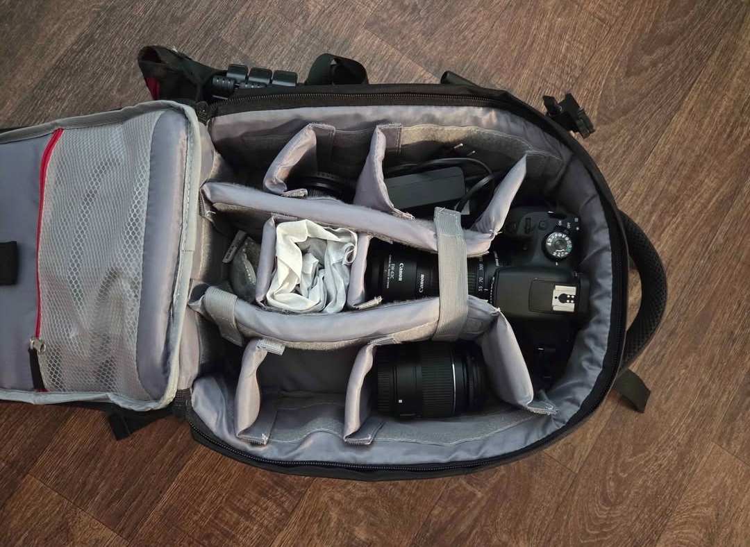 Canon EOS 2000D – kompletní set (2 objektivy, batoh, stativ, - 2