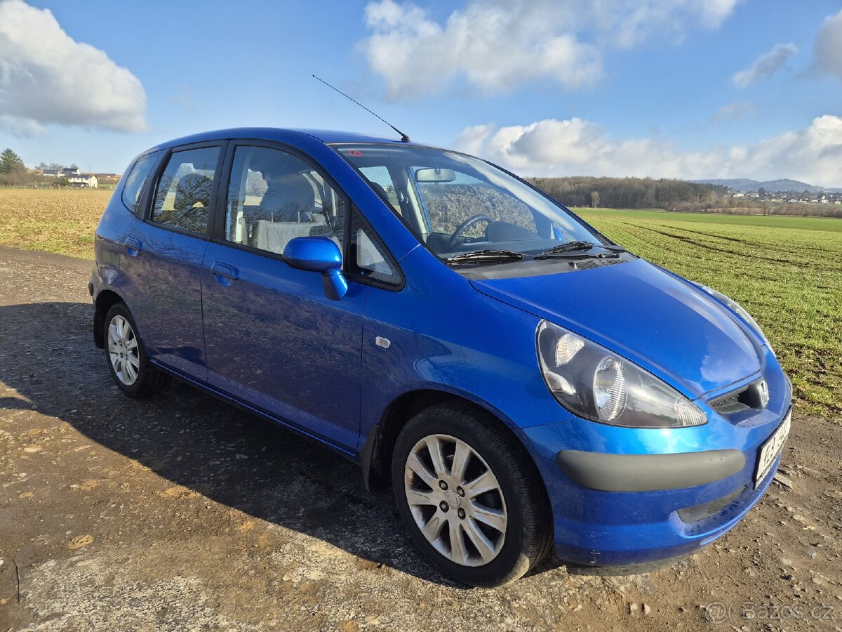 Honda Jazz 1.2 57kw 1 majitel. - 2
