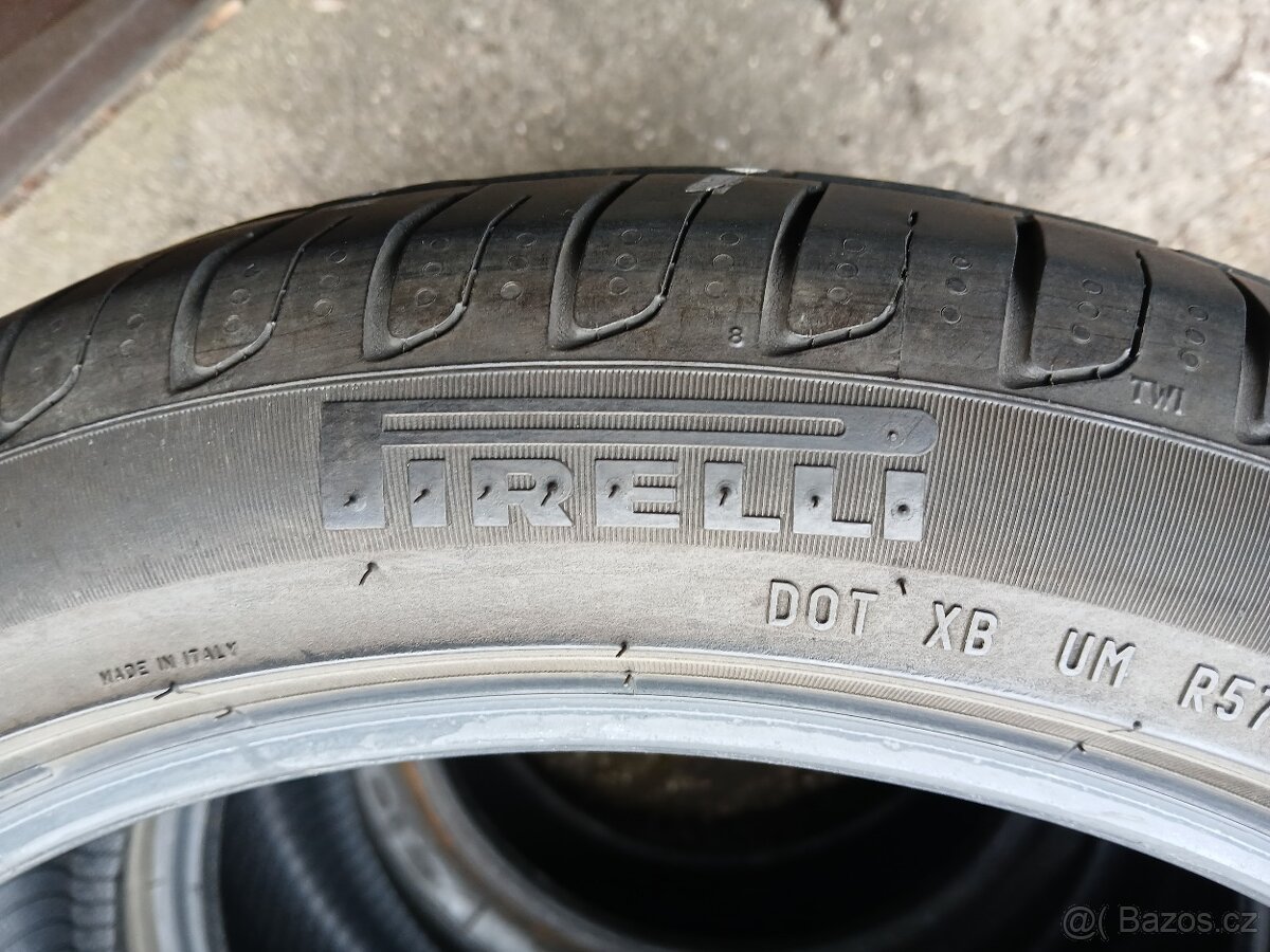 2ks letní pneu 215/45/18 - 2