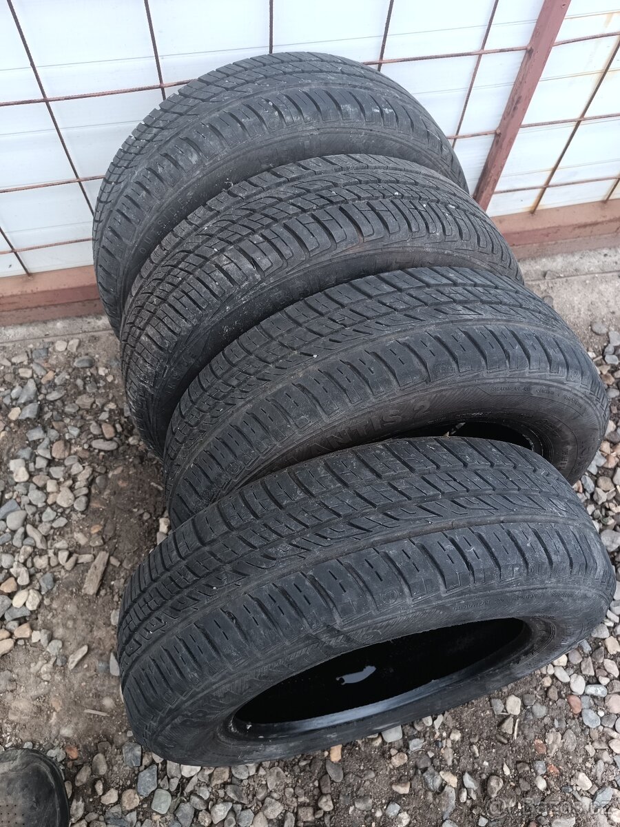 4x 175/65r14 - 2