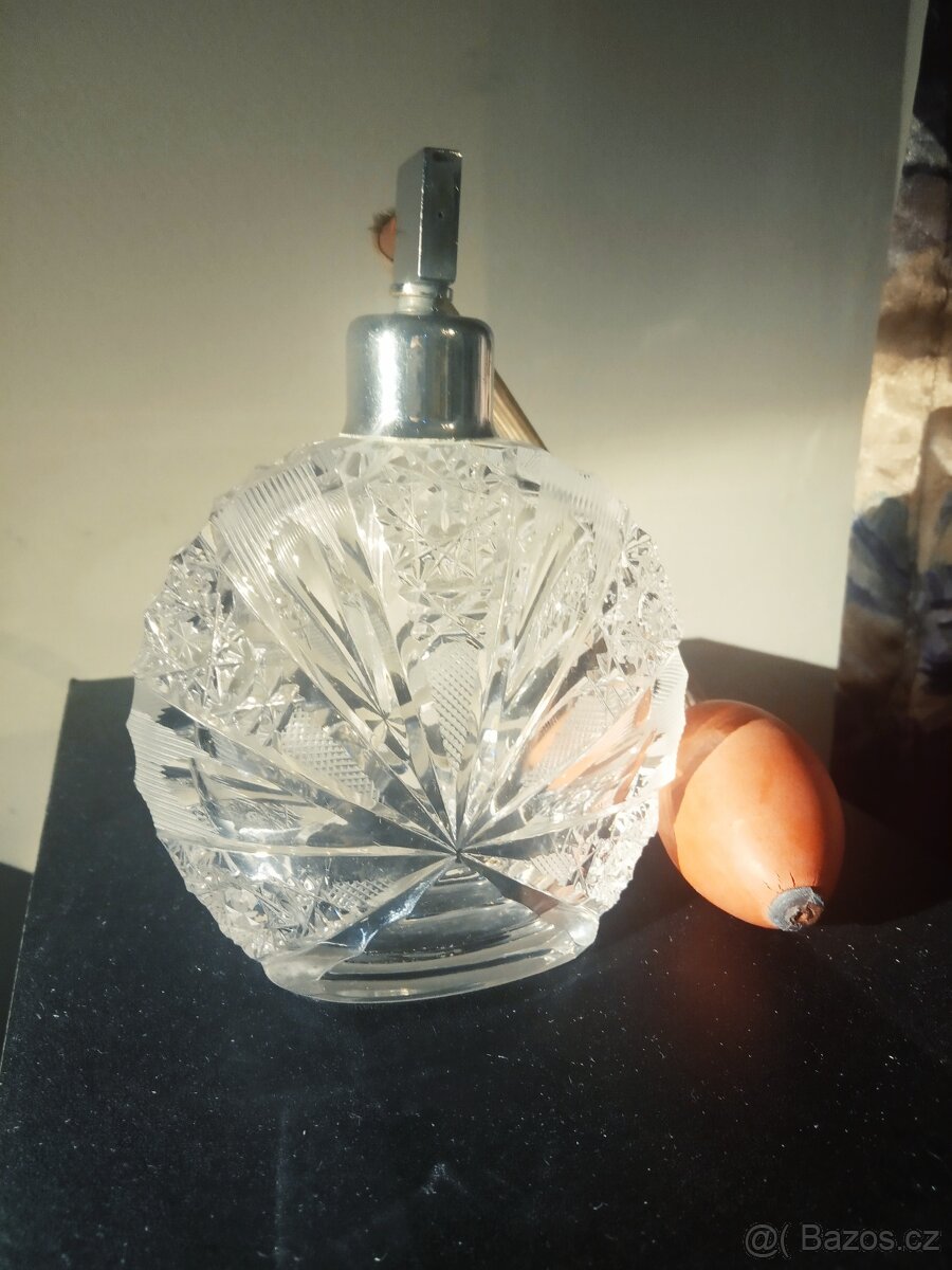 Brouseny flakon - 2