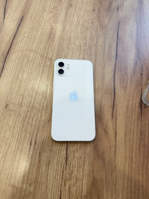 iphone 12 64 GB bílý - 2