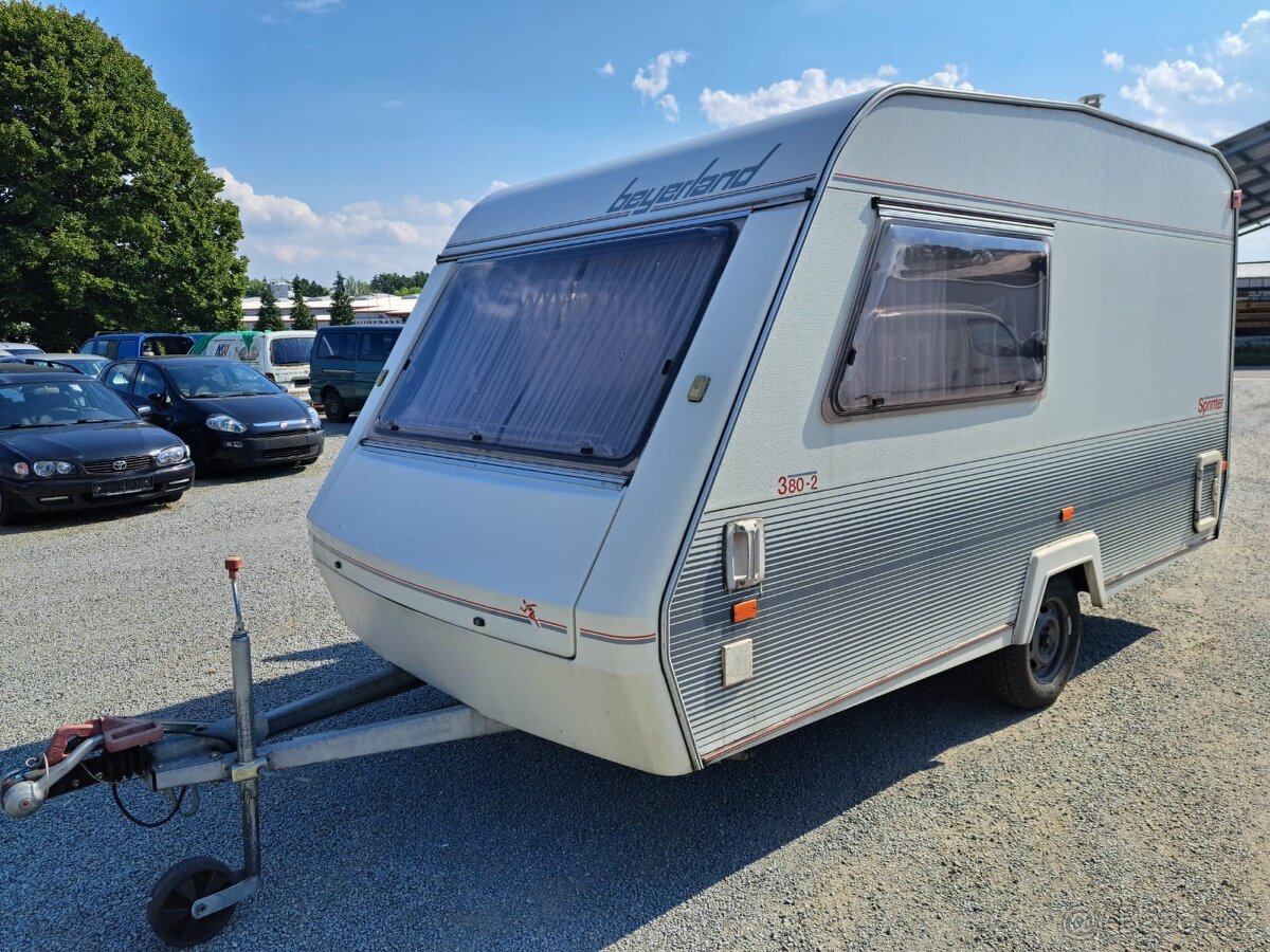 Obytný karavan BEYERLAND 2038 SPRINTER - 2