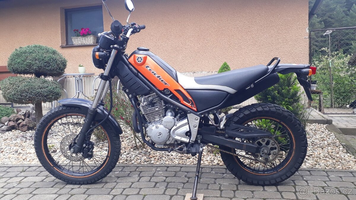 Yamaha XG 250 Tricker
