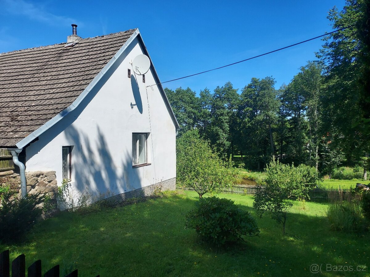 Dům se zahradou v České Kanadě - 2