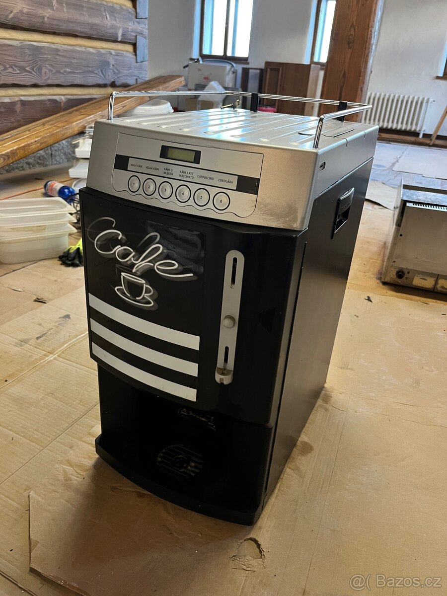 Kavovar - napojovy automat - 2
