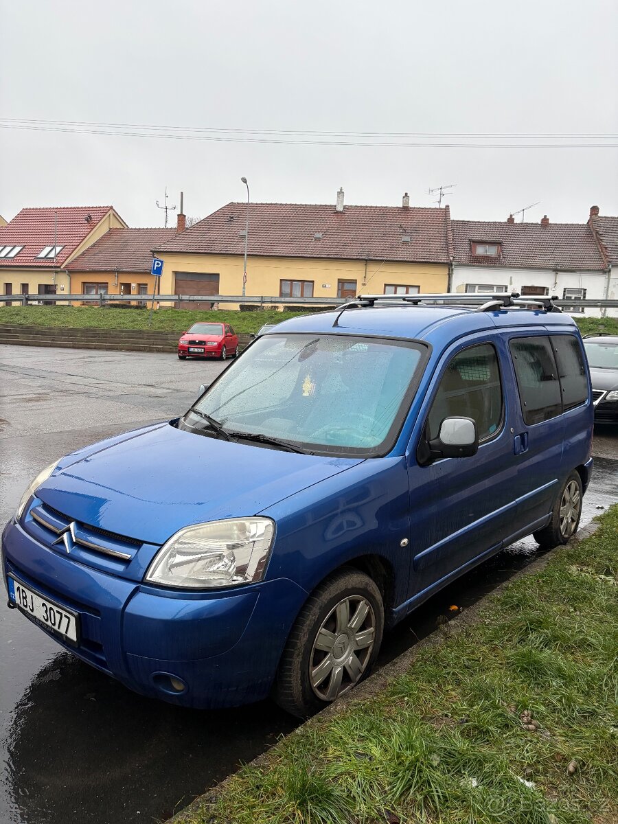 CITROËN BERLINGO 1.6 i 16V BENZÍN – KLIMA, TAŽNÉ - 2