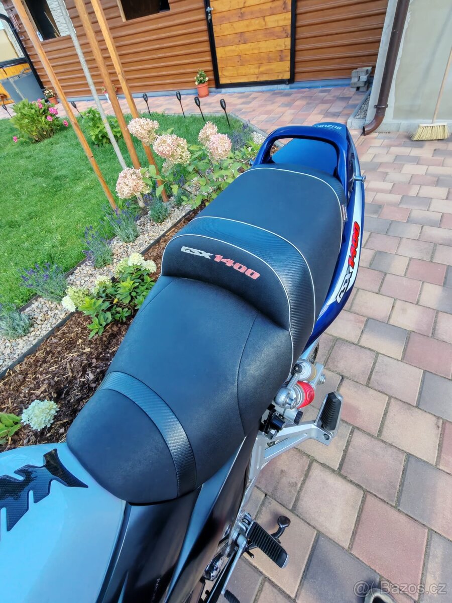 Suzuki GSX 1400 sedlo pohodlné - 2