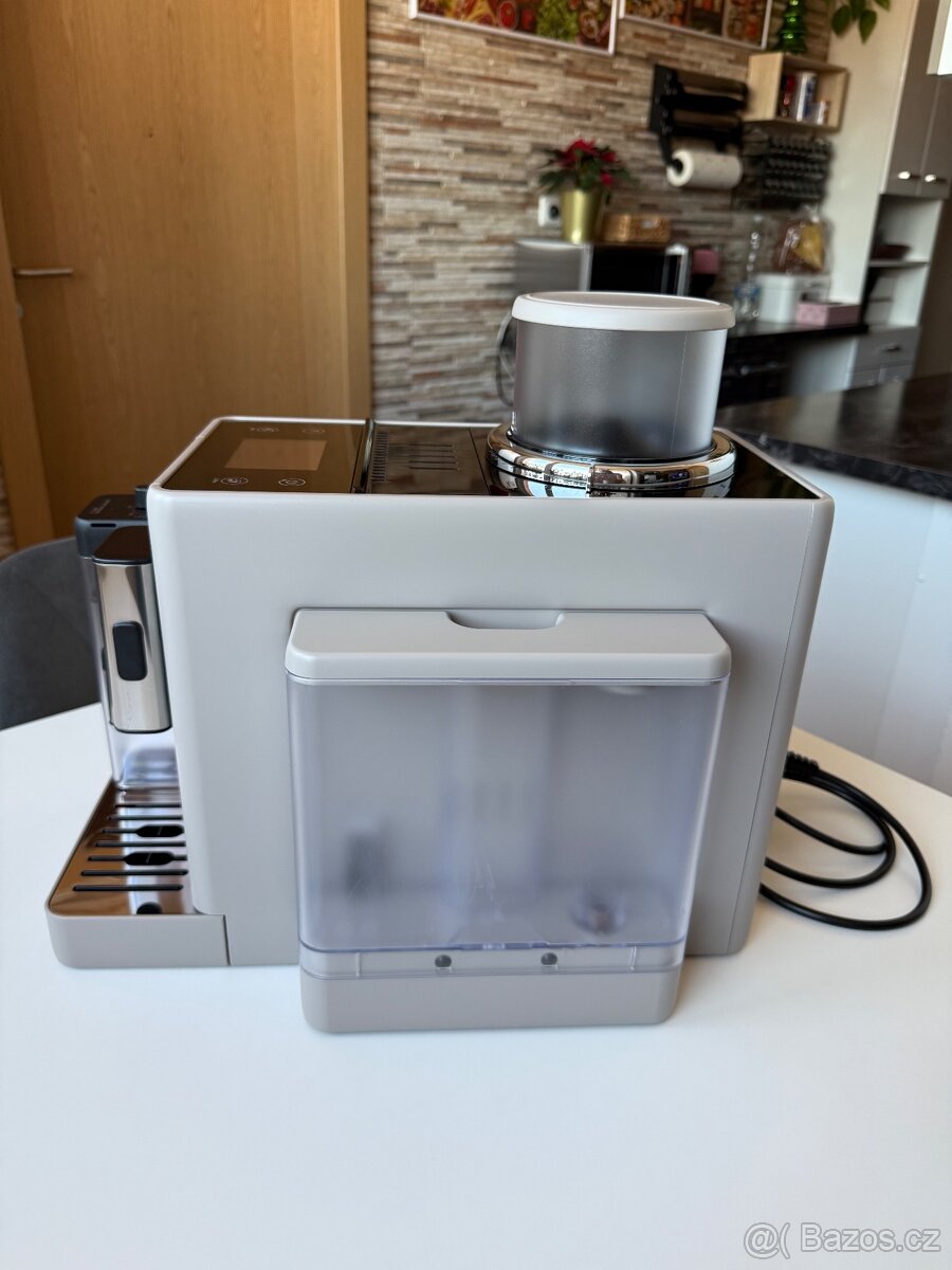 Automatický kávovar De'Longhi Rivelia V ZÁRUCE - 2