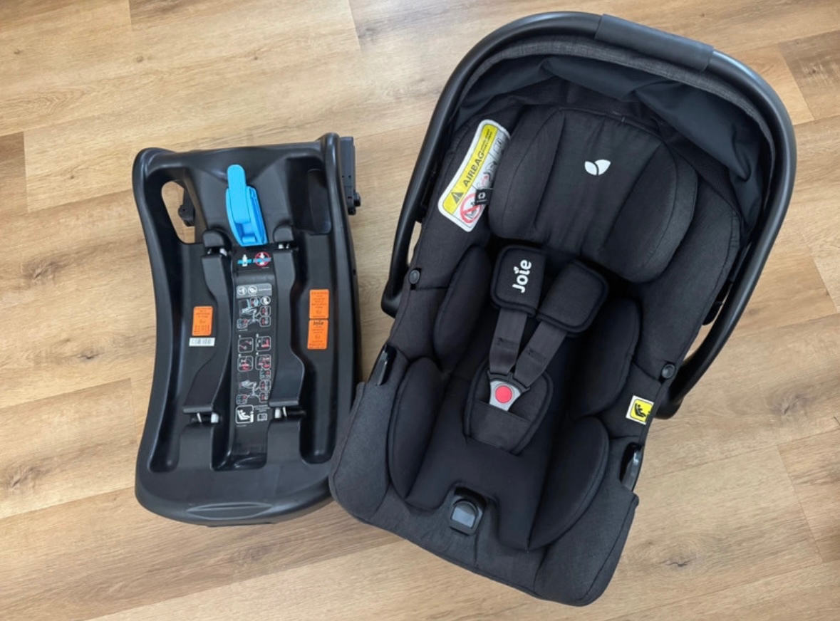 Autosedačka Joie s bází isofix - 2