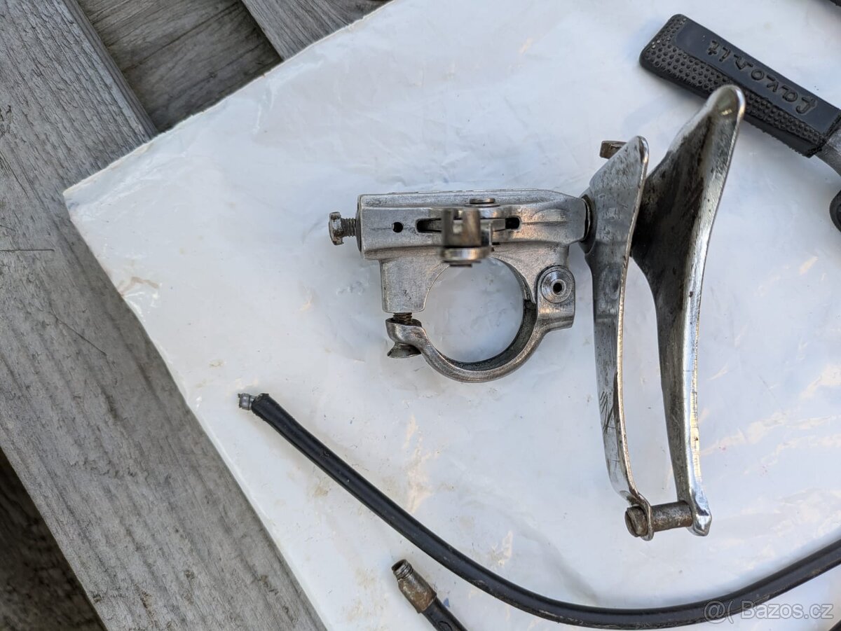 Díly na kolo Favorit - 2