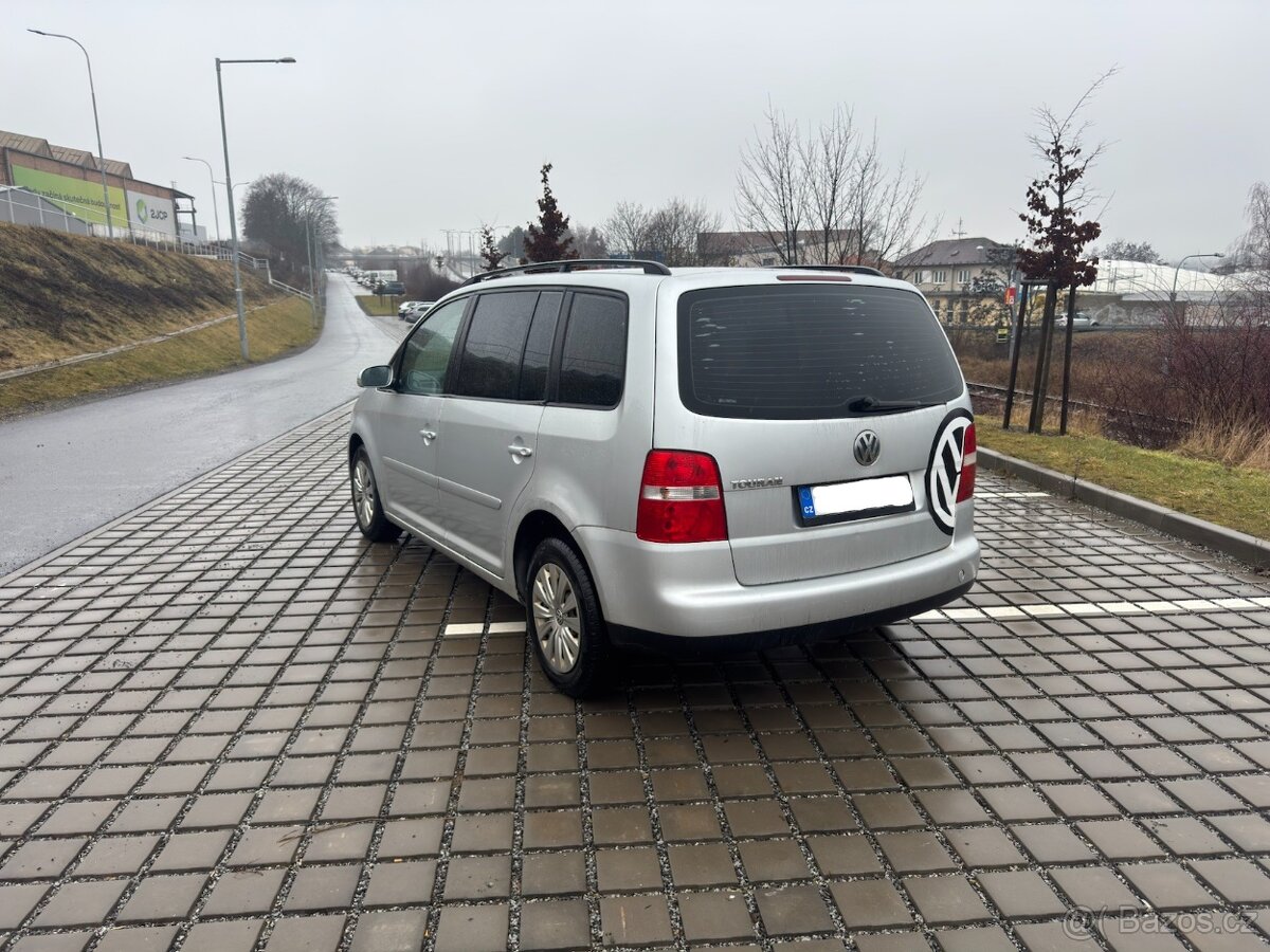 Volkswagen Touran 2.0TDI BKD 103kW - 2