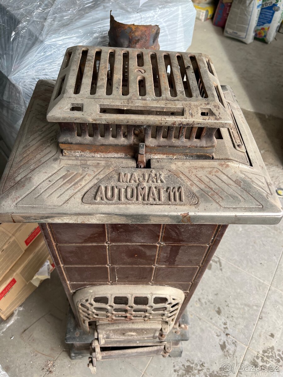 Krbová kamna Maják 111 Automatic - 2