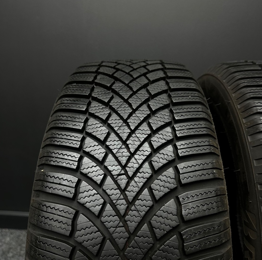 2ks pneu Bridgestone 205/55/17 95V - 2