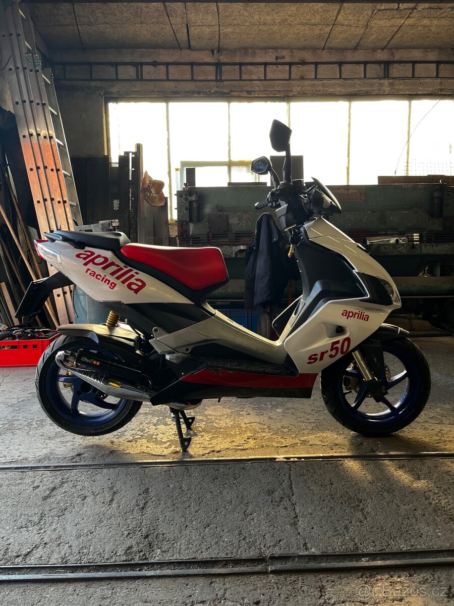 Aprilia SR50 - 2