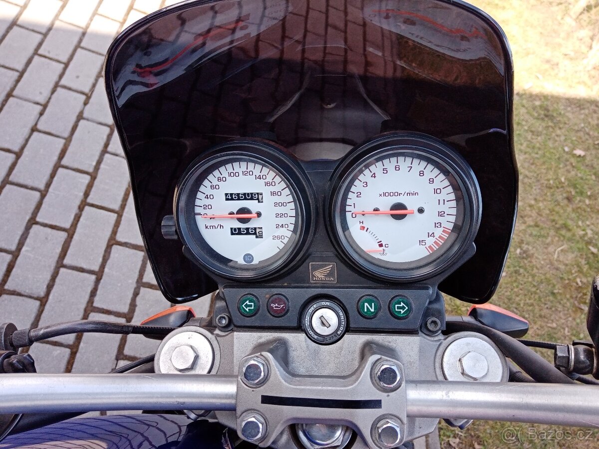 Honda Hornet 600 - 2