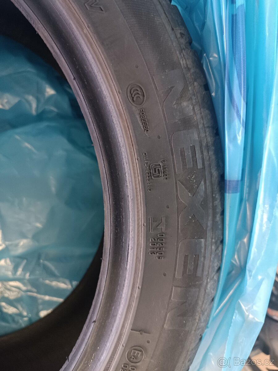 Pneu nexen 225/45 R17 - 2