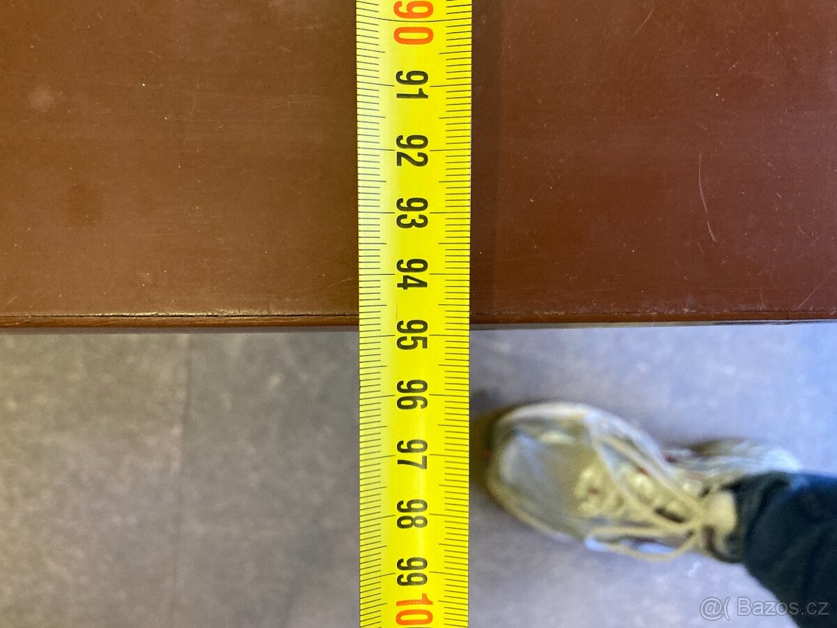 skříňka retro - 2