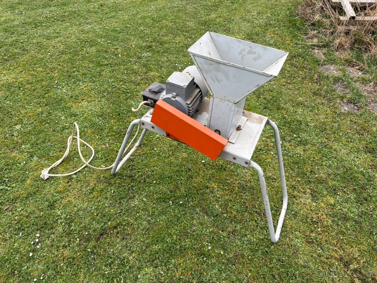 Šroťák na ovoce, šrotovník - 2